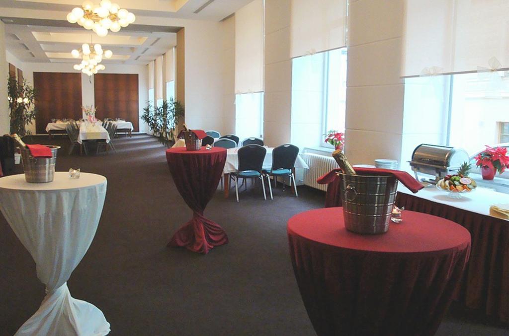 Hotel Slavia Brno Luaran gambar