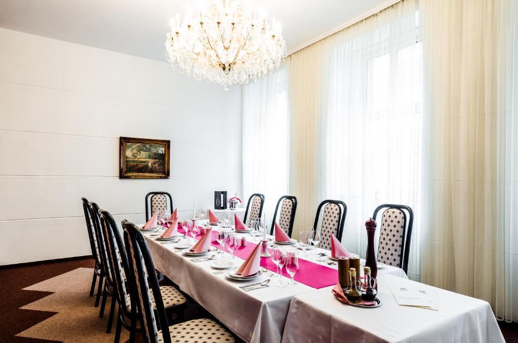 Hotel Slavia Brno Luaran gambar