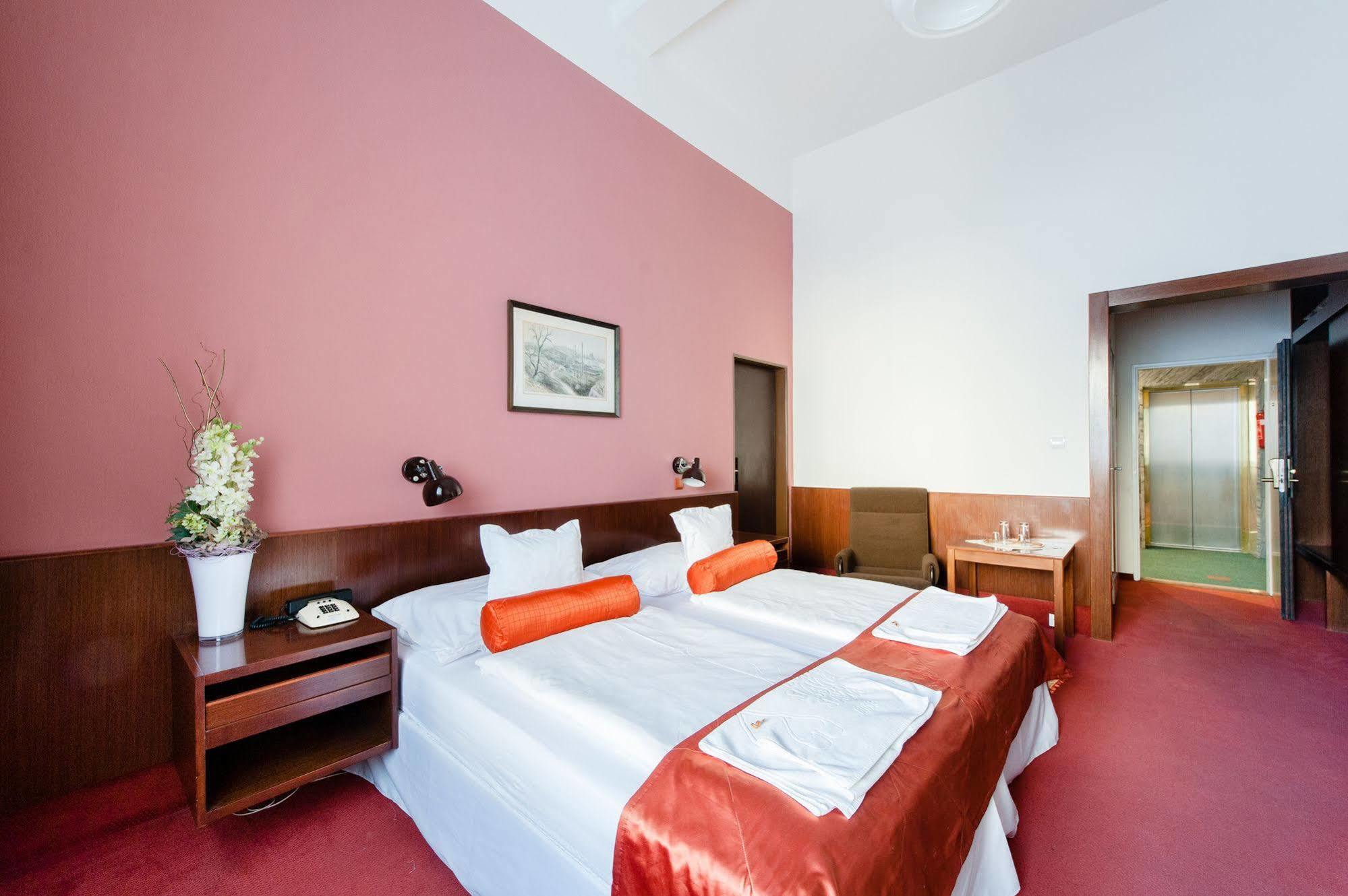 Hotel Slavia Brno Luaran gambar