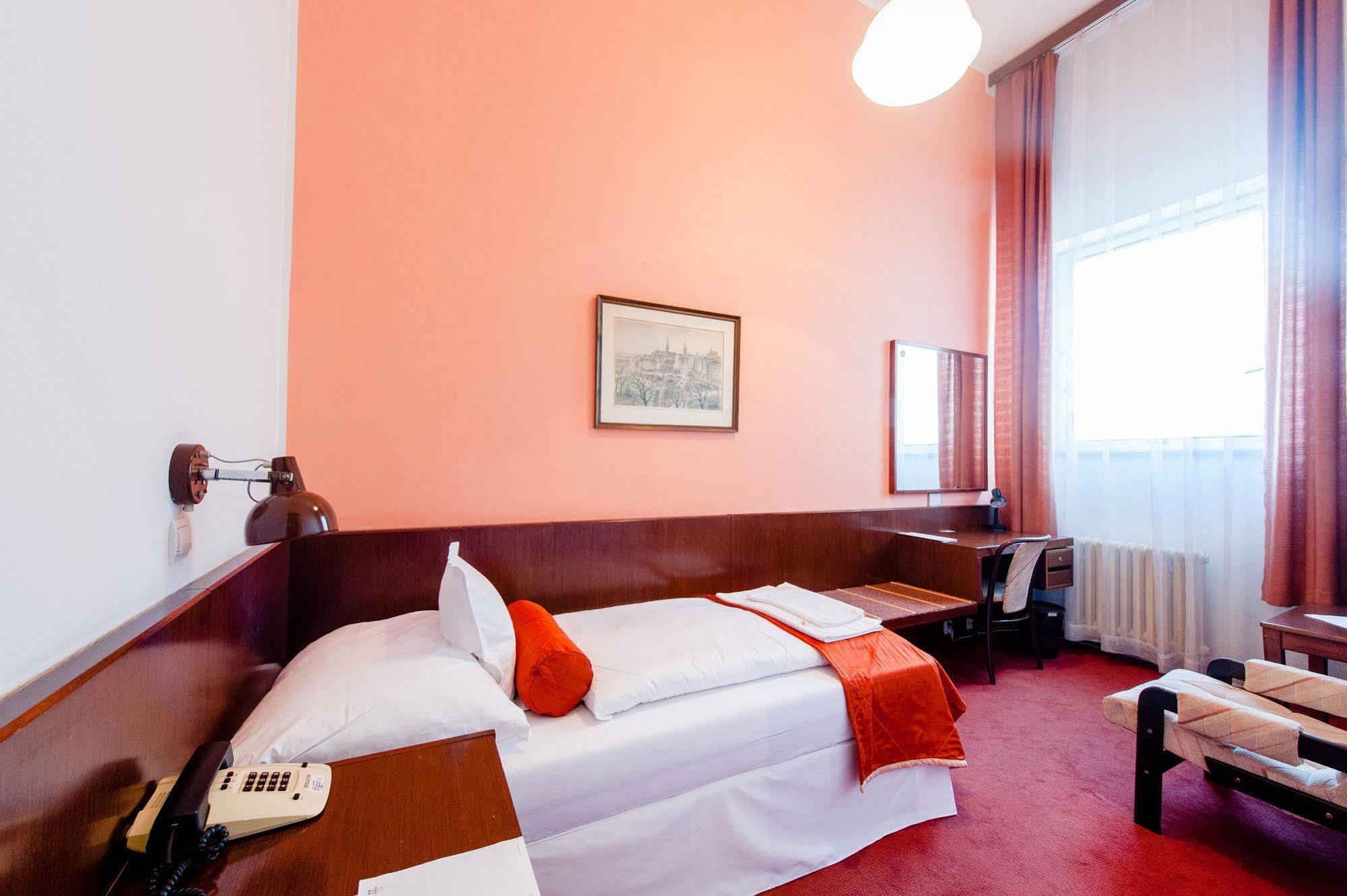 Hotel Slavia Brno Luaran gambar