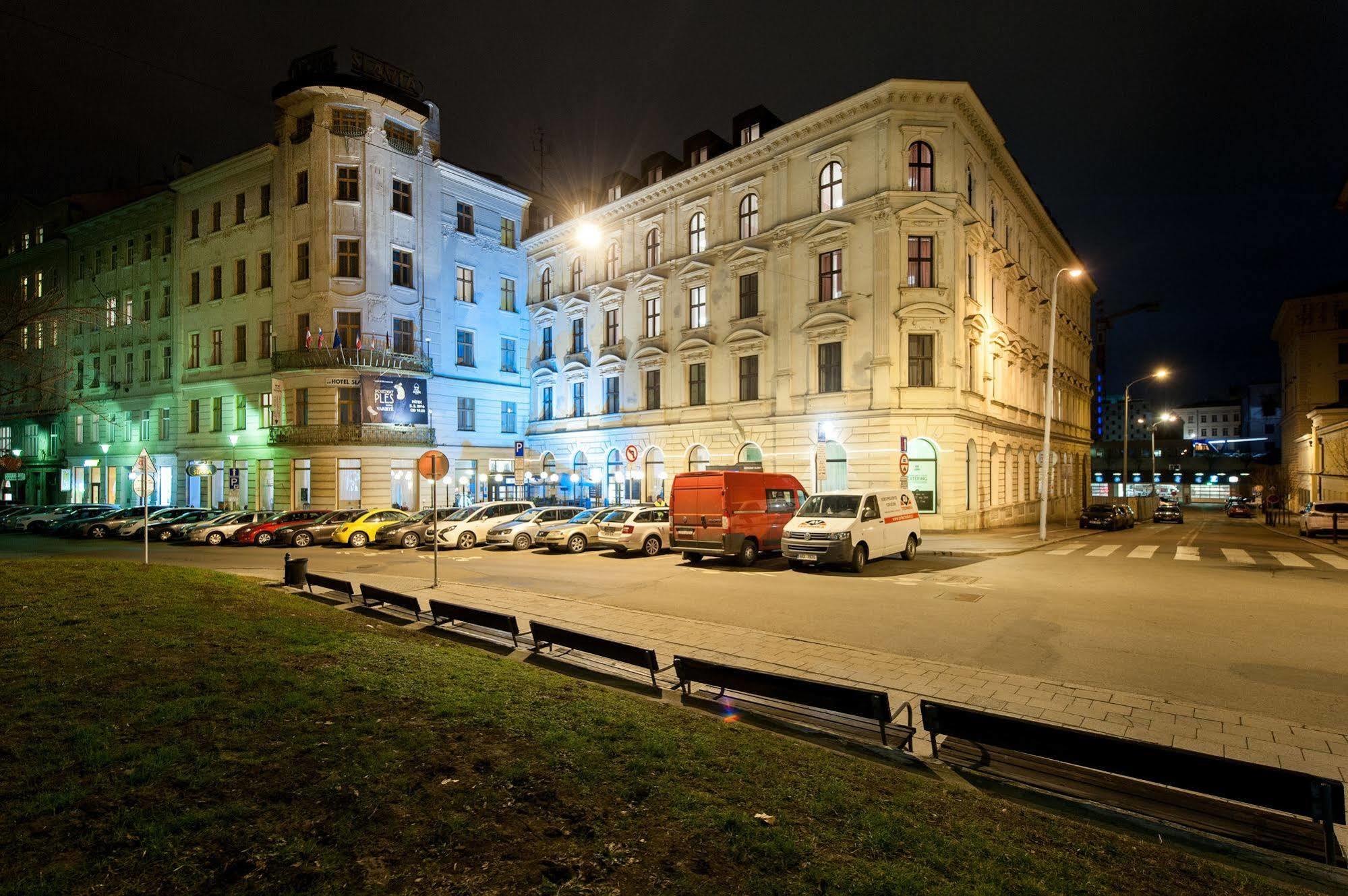 Hotel Slavia Brno Luaran gambar